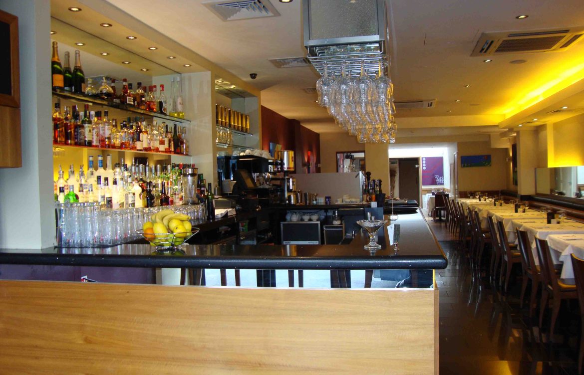 Black Pepper – Bar